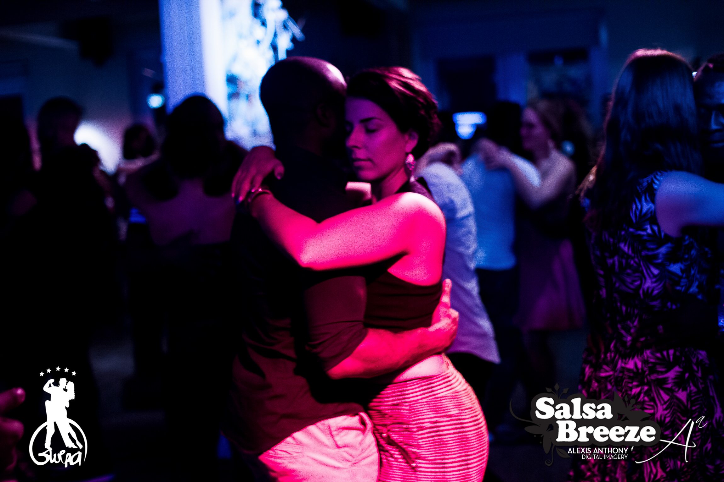 www.SalsaBreeze.nl || photo by Alexis-Anthony.com